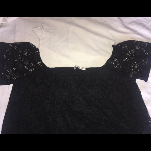 Black off the shoulder top size L - Picture 3 of 3